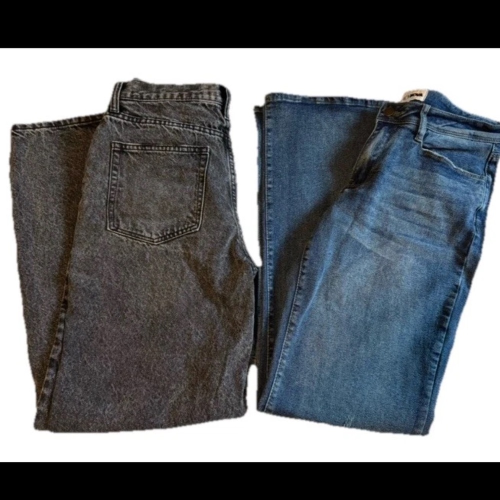 Fashion Nova women’s Classic Blue and Charcoal Jeans